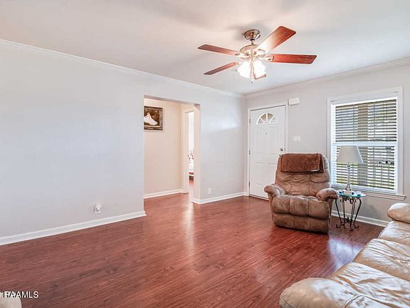 5th image of 118 Stoneridge Dr