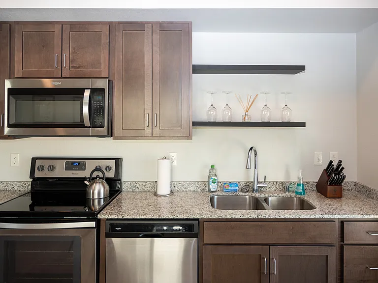 511 3rd Ave SW #334 — Photo 5