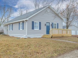 1104 E Walnut St, Frankton, IN 46044