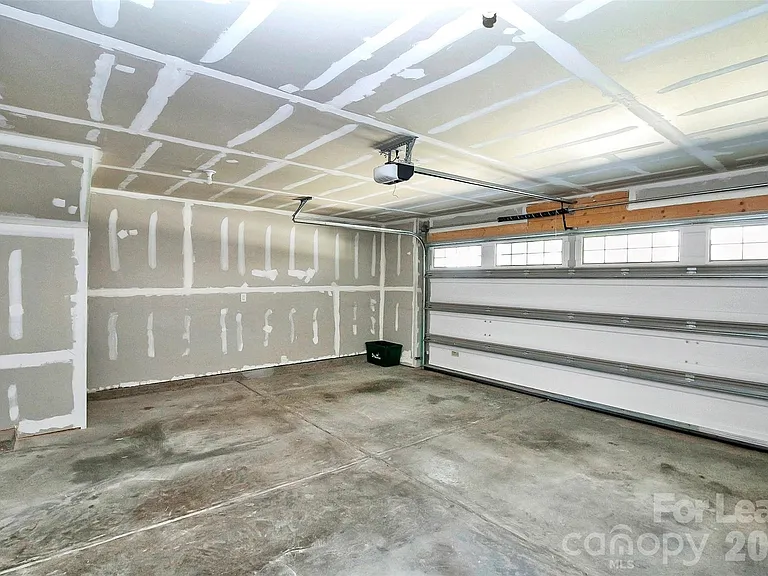 2128 Arbor Loop Dr — Photo 26