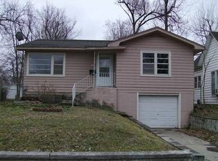 416 Cooper St, Carthage, MO 64836