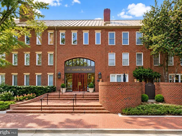 801 S Pitt St APT 332, Alexandria, VA 22314