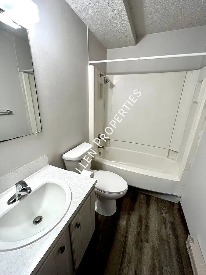 Spacious 2 bed — Photo 2