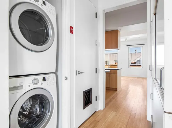 148 North 10th Street image 8 of 12