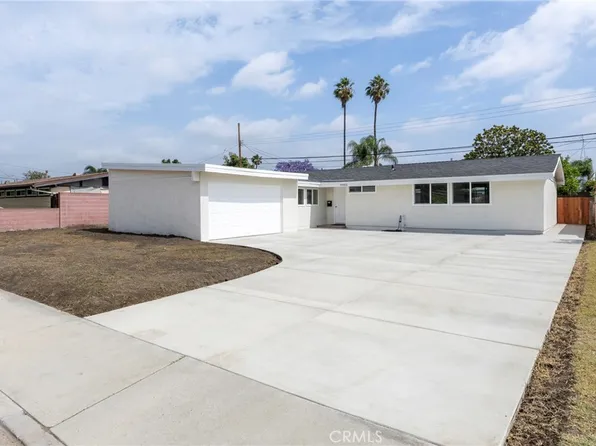 9902 Harriet Ln, Anaheim, CA 92804