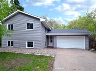 8031 Greenwood Dr, Mounds View, MN 55112