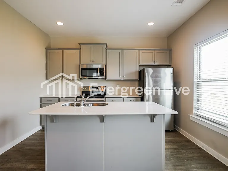 11103 Summerchase Loop — Photo 7