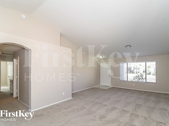 3rd image of 11243 W Diana Ave