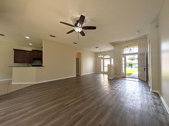 4th image of 5190 Johnson Lake Ct