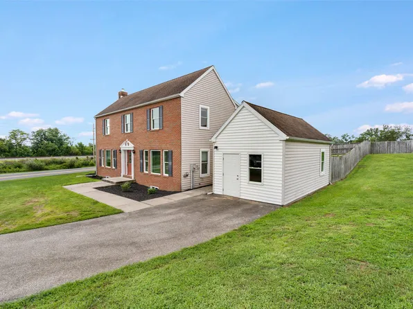 641 Brown Rd, Martinsburg, WV 25404
