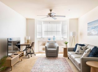 1810 Kaioo Dr #306, Honolulu, HI 96815