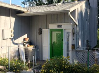 2424 Inglewood Ave N, Minneapolis, MN 55405