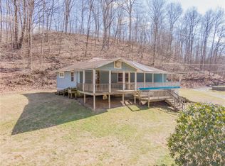 304 Baker Rd, Vandergrift, PA 15690