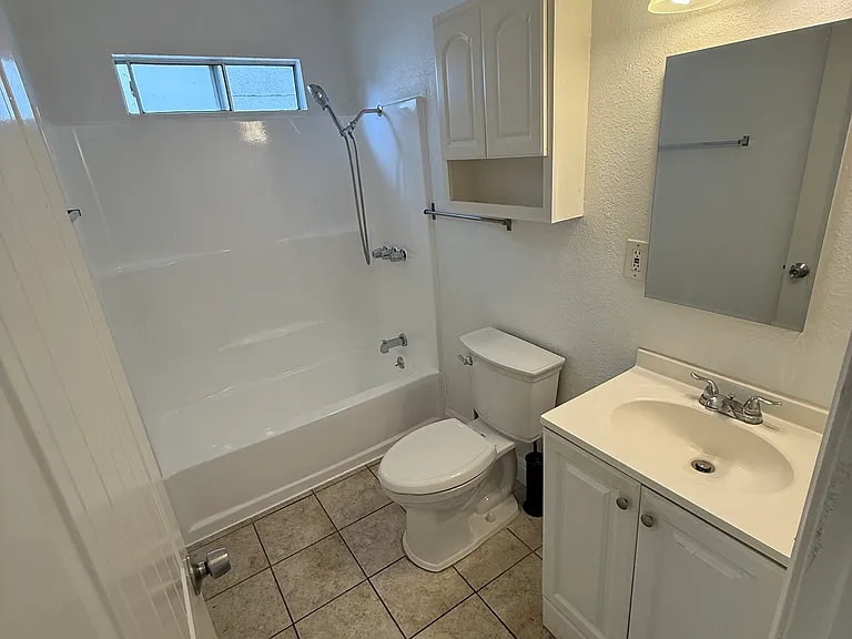242 E Del Amo Blvd — Photo 13