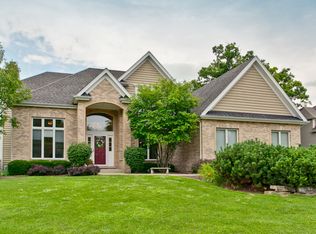 7104 Dove Way, Cary, IL 60013