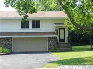 9624 Utica Rd, Bloomington, MN 55437