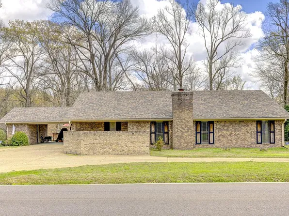 2530 Porters Chapel Rd, Vicksburg, MS 39180