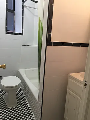 Rented by BRICK & GALO REALTY CORP | media 39