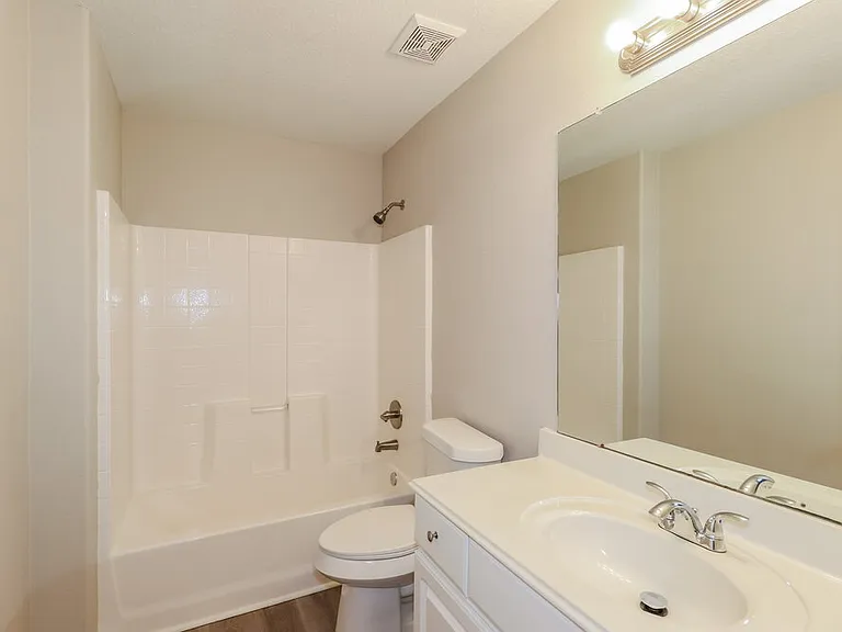 999 Arbor Way — Photo 16