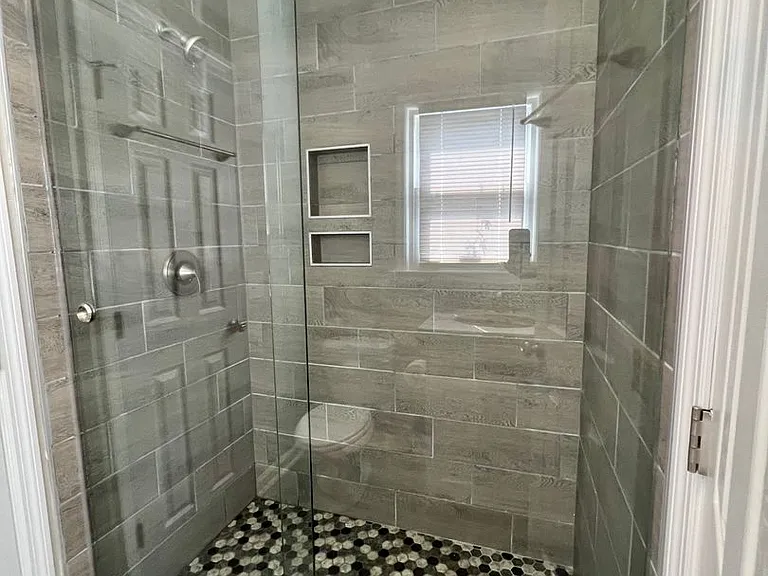 6 Maverick St — Photo 12