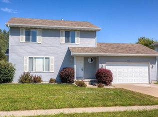 464 SE 33rd St, Ankeny, IA 50021