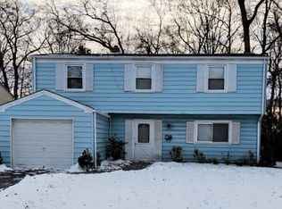 2626 Juliat Pl, Union, NJ 07083