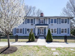 4348 Ellicott St NW, Washington, DC 20016