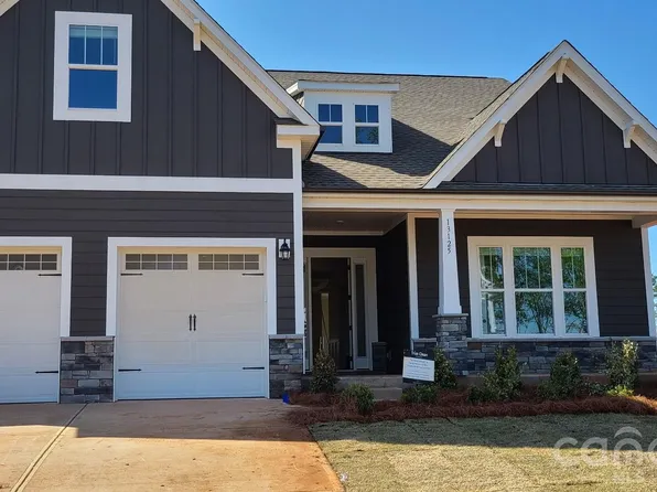 13125 Arnold Palmer Cir, Lancaster, SC 29720