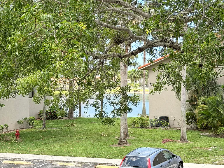 1541 Windorah Way #E — Photo 19