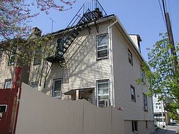 2nd image of 280 High St