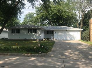 1605 Highland Ave, Red Oak, IA 51566