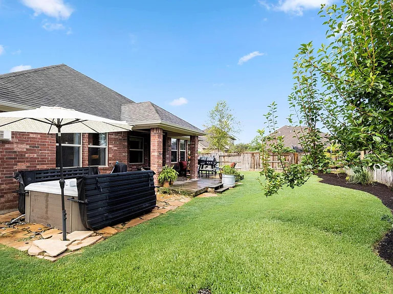 18918 Cove Mill Ln — Photo 22