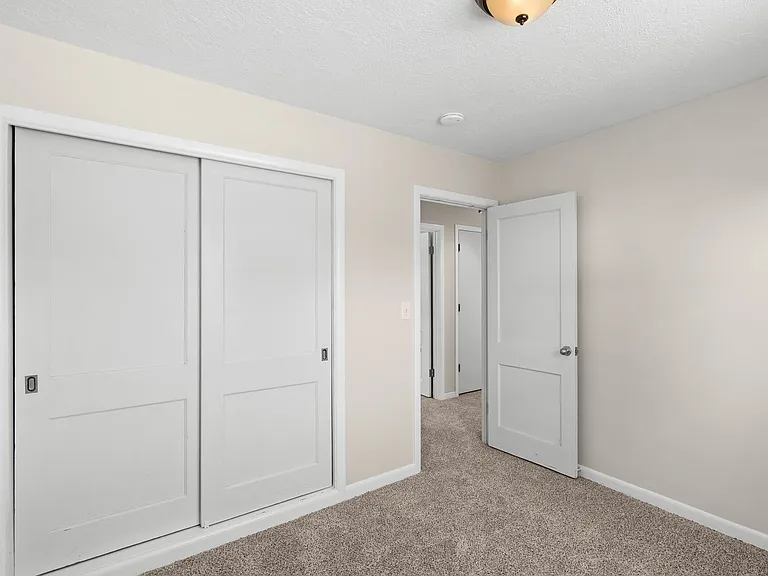 5259 N Oberlin St — Photo 11