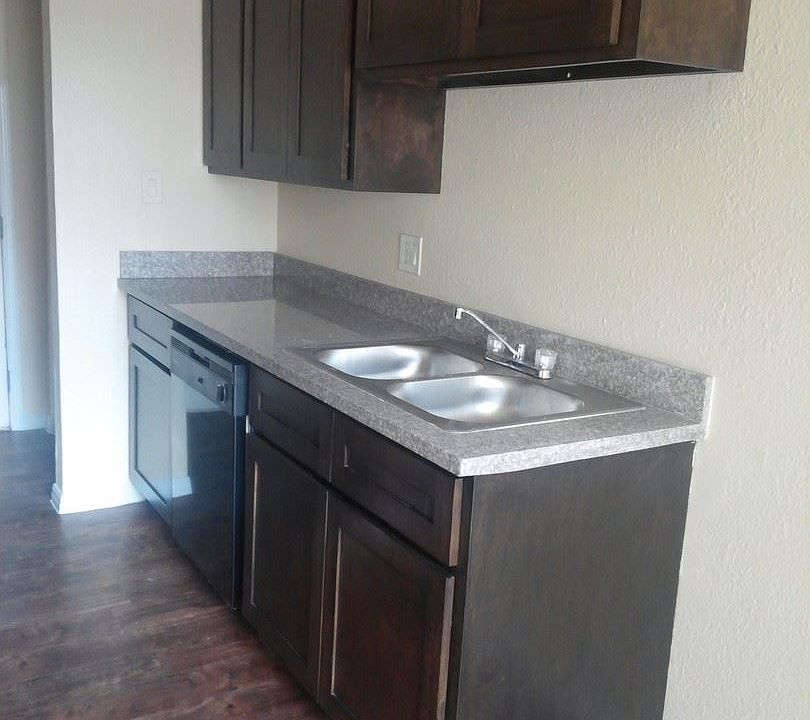 1st image of 825 S Telshor Blvd APT 67