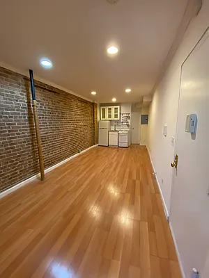 Rented by Terra Magia Inc | media 31