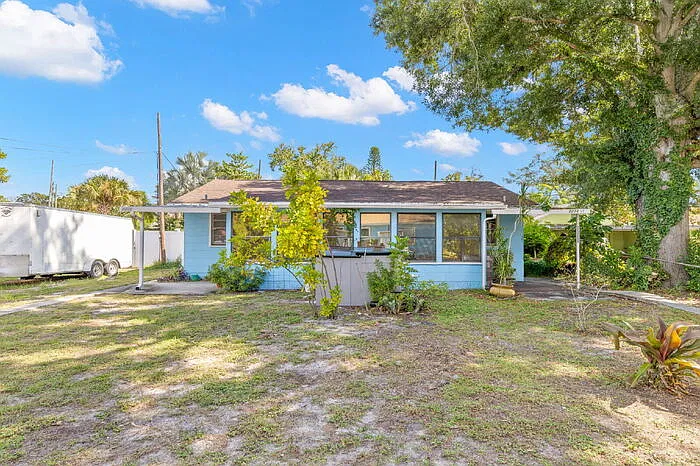 1 bed, 1.0 bath, 860 sqft, $1,400 — Photo 2