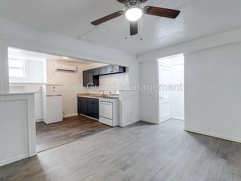 1318 N Robinson Ave — Photo 27