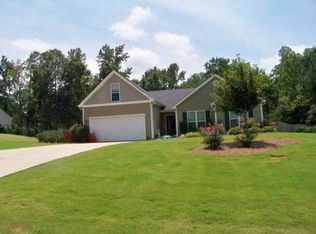 886 Hawk Creek Trl, Winder, GA 30680