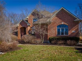 7373 Deep Woods Ct, Springboro, OH 45066