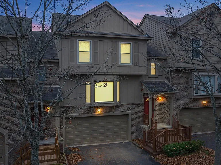 6322 Aspen Ridge Blvd — Photo 2