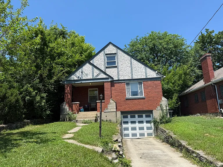 3314 Donald St — Photo 1