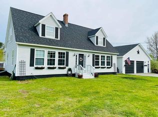 191 Old County Rd, Rockport, ME 04856