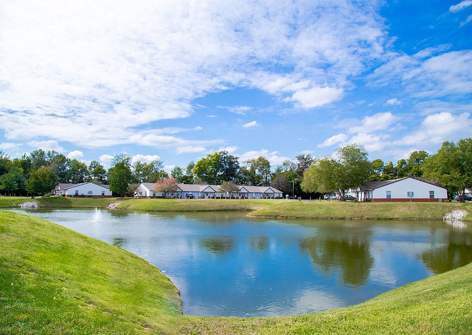 Lake View at Shady Oak Village
