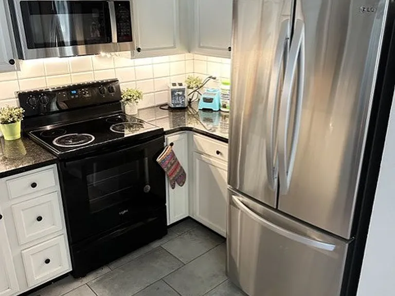 4871 White Rock Cir #G — Photo 7