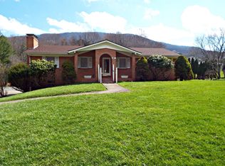 542 Dogwood Rd, Tazewell, VA 24651