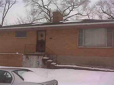 1st image of 2504 Jerome Ave