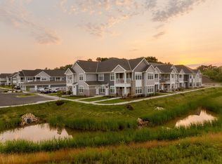 Seasons at Grafton, Grafton, WI 53024