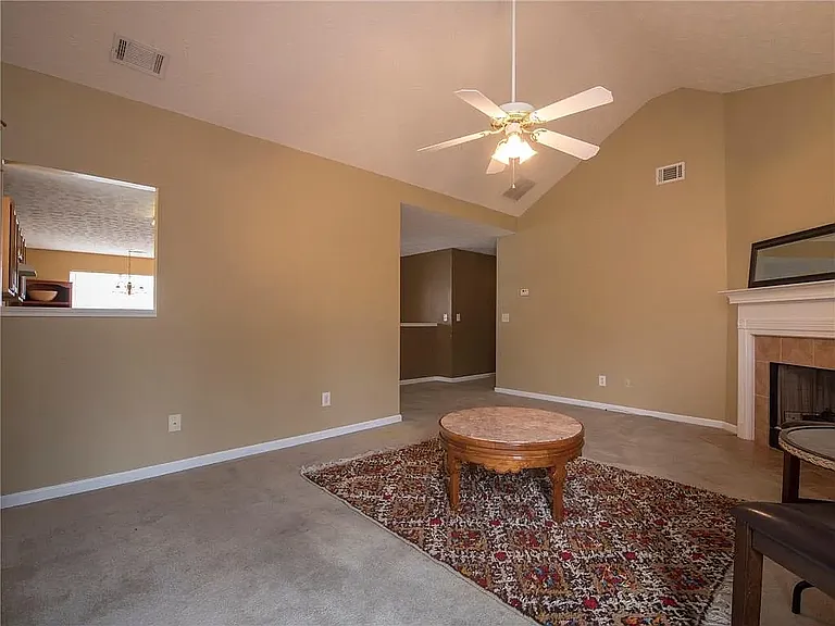 4363 Lock Ness Ln — Photo 18