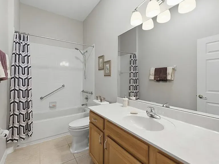 8821 SW 82nd Court Rd — Photo 10