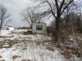 1038 N McClure Rd, Lima, OH 45801